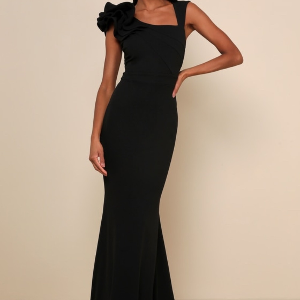 NWT- Lulus Lucette Black Sleeveless Ruffled Mermaid Maxi Dress - Size S